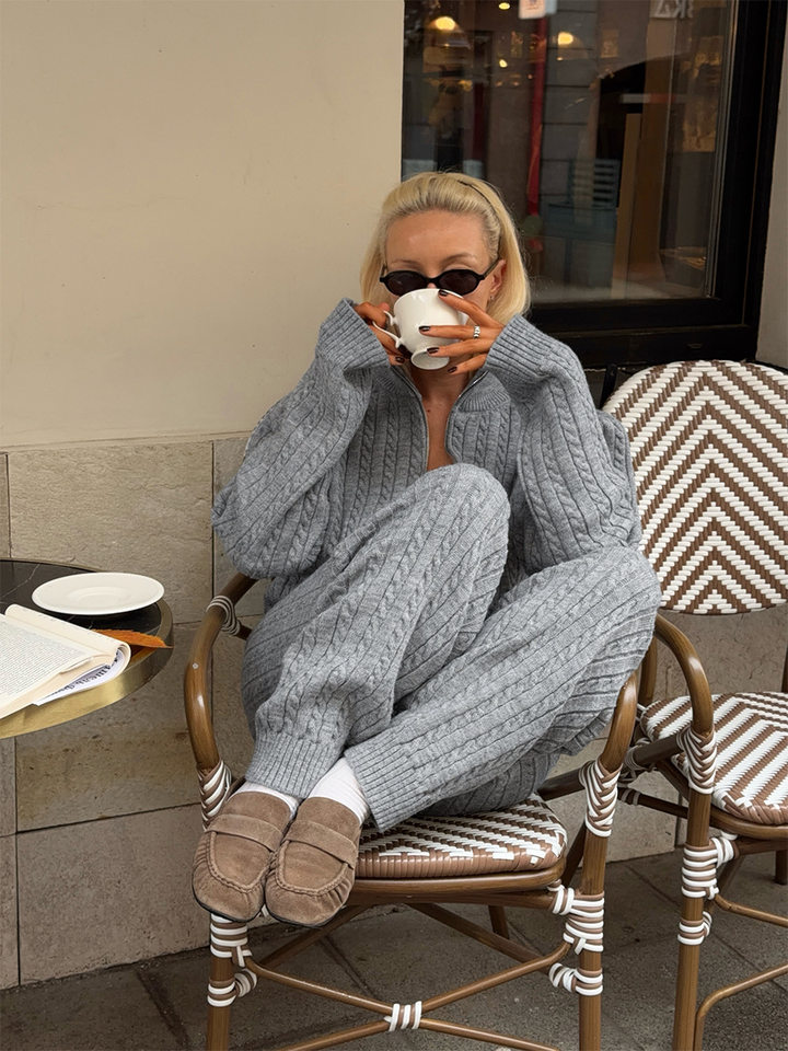 Bộ hai món nữ áo len cardigan cổ bẻ khóa kéo phối quần dài ống đứng, form rộng — Bộ hai mảnh áo len màu hồng, Bộ hai mảnh áo len màu sô cô la, Bộ hai mảnh áo len màu xanh ô liu, Bộ hai mảnh áo len màu xám chi tiết 10