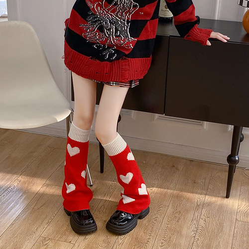 Red love wide-leg socks winter warm knitted wide-leg calf covers JK girls trend matching foot warmers