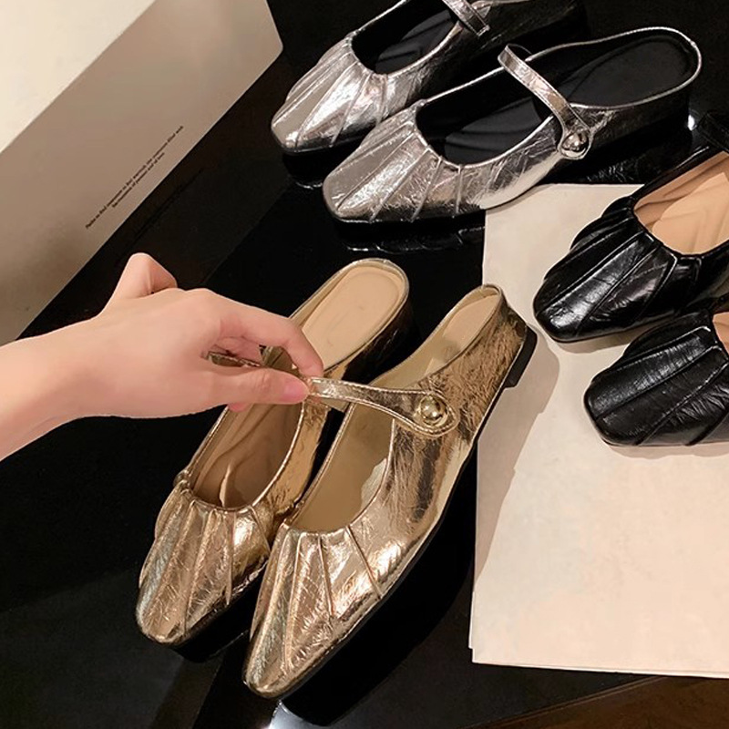 Grape Mom Summer Nuevo temperamento pequeño pliegue de cabeza cuadrada con boca poco profunda Mary Jane Baotou media pantuflas mujeres verano