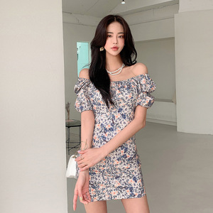 Floral style one line collar bubble sleeve slim dress