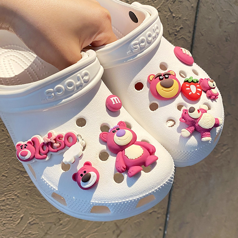 Cave Shoes Accessories DIY Pendant Strawberry Bear Cute Shoe Flower Cartoon Shoe Buckle Carloch Decorative Buckle Buckle Cave Shoes Accessories DIY Pendant Strawberry Bear Cute Shoe Flower Cartoon Shoe Buckle Carloch Decorative Buckle Buckle