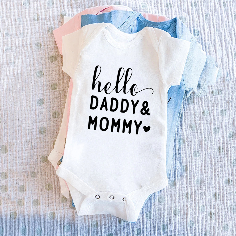Europe and the United States hot-selling Hello Daddy Mommy letter printed jumpsuit cotton baby clothes