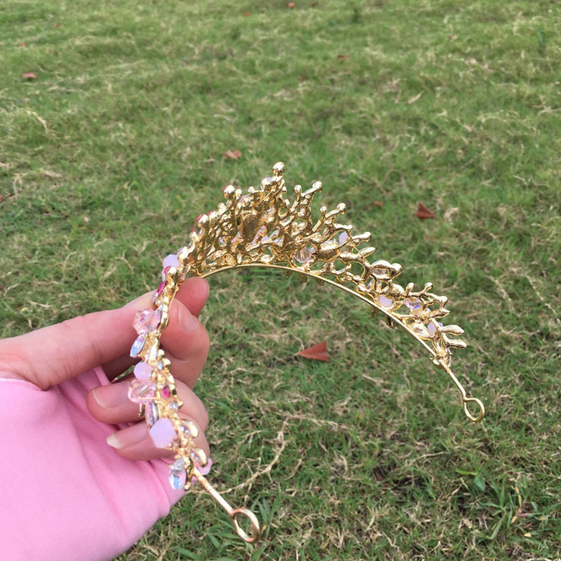170g Weight Crown Hair Accessories Type 1 Piece Quantity Wedding, Engagement Occasion Alloy Material Crown Pattern All Seasons Season Women's Gender Plating Design Elegant, Streetwear Style Elegant Streetwear Women's Crown Alloy Plating Crown 13