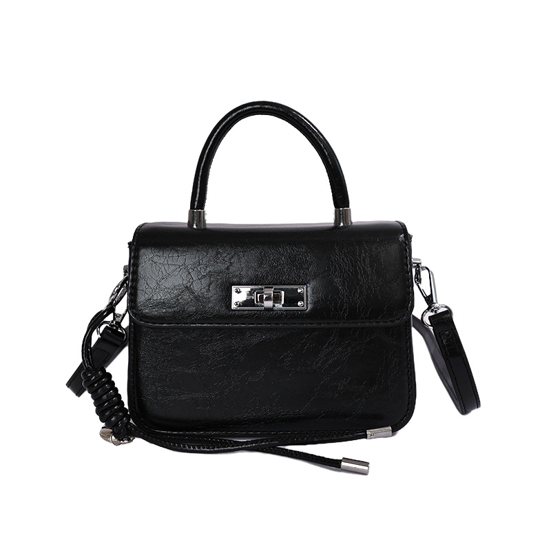 2026 nueva moda de alta sensación bolso bolso pequeño bolso cuadrado de mujer bolso de hombro de estilo extranjero bolso de transporte diario