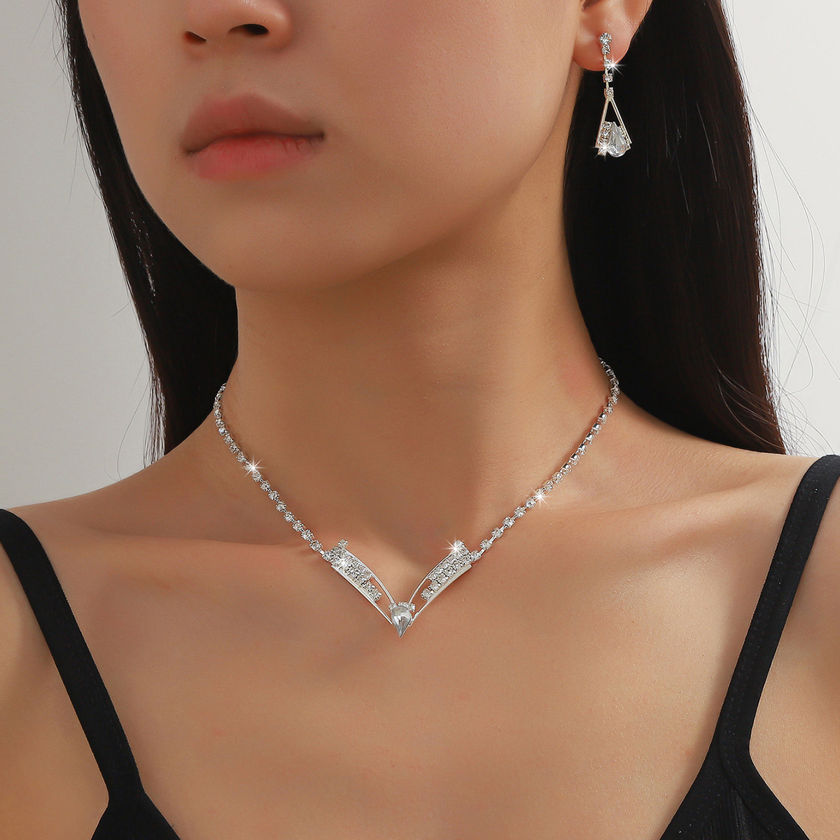 pendant drop-shaped