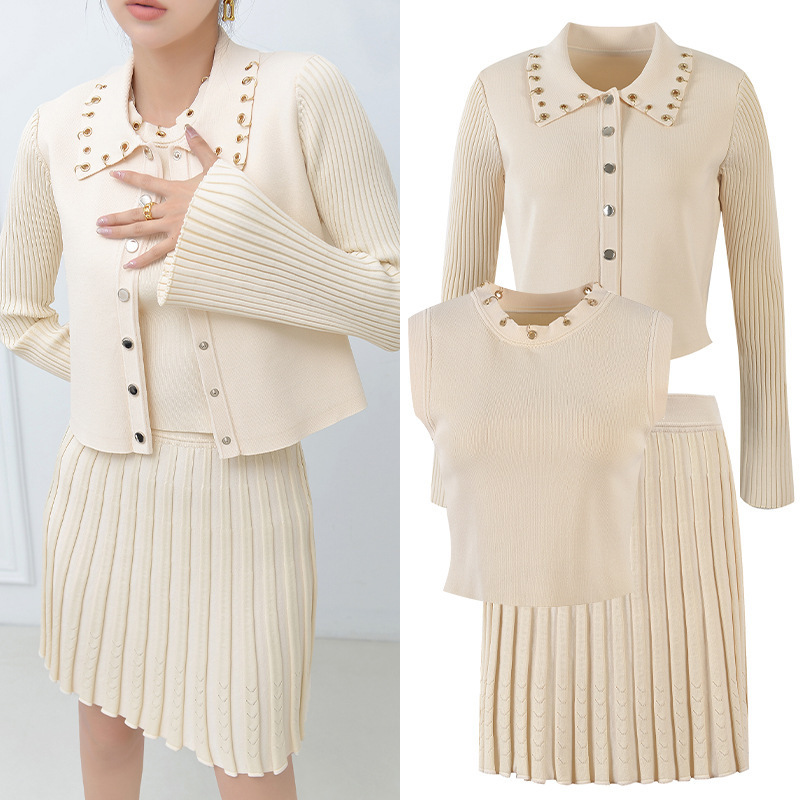 2025 Early Autumn New Style Polo Collar Metal Ring Buckle Slim Fit Bell Sleeve Knitted Jacket Vest Skirt Set