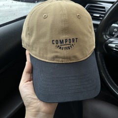 アメリカのレトロな色のアルファベットの柔らかいトップの野球の帽子の男女の刺繍のアルファベットの大きい頭の周りのアヒルの舌の帽子は顔が小さいです。