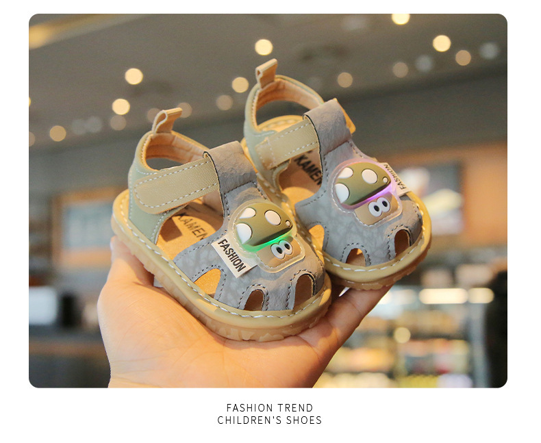 Chaussures bébé à lumière à semelle souple premiers pas_voghion.com