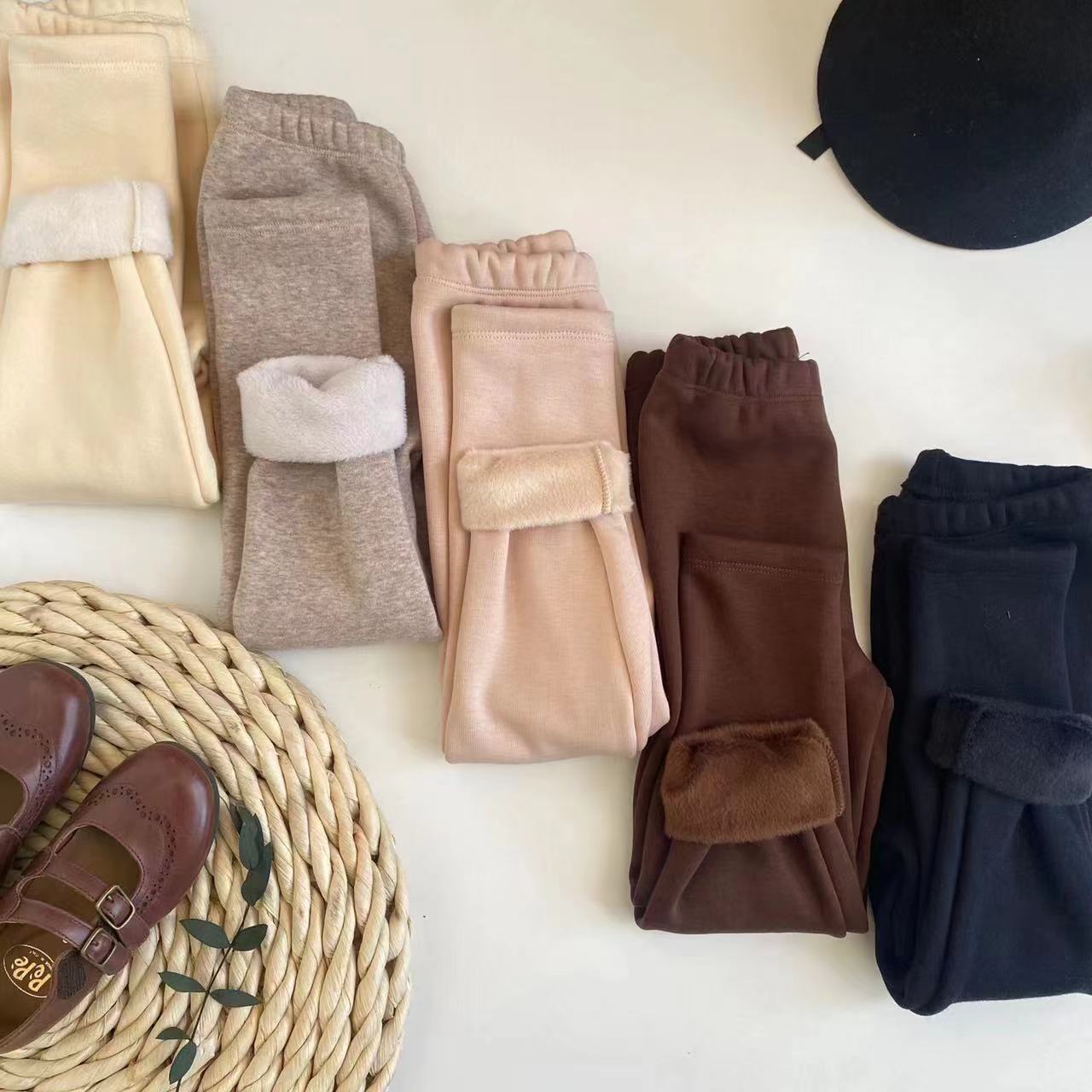 25秋冬季Amber同款男女童过冬加绒柔软百搭加厚打底裤中小童保暖