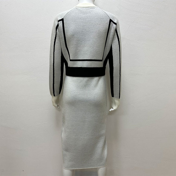 Fitted white brace