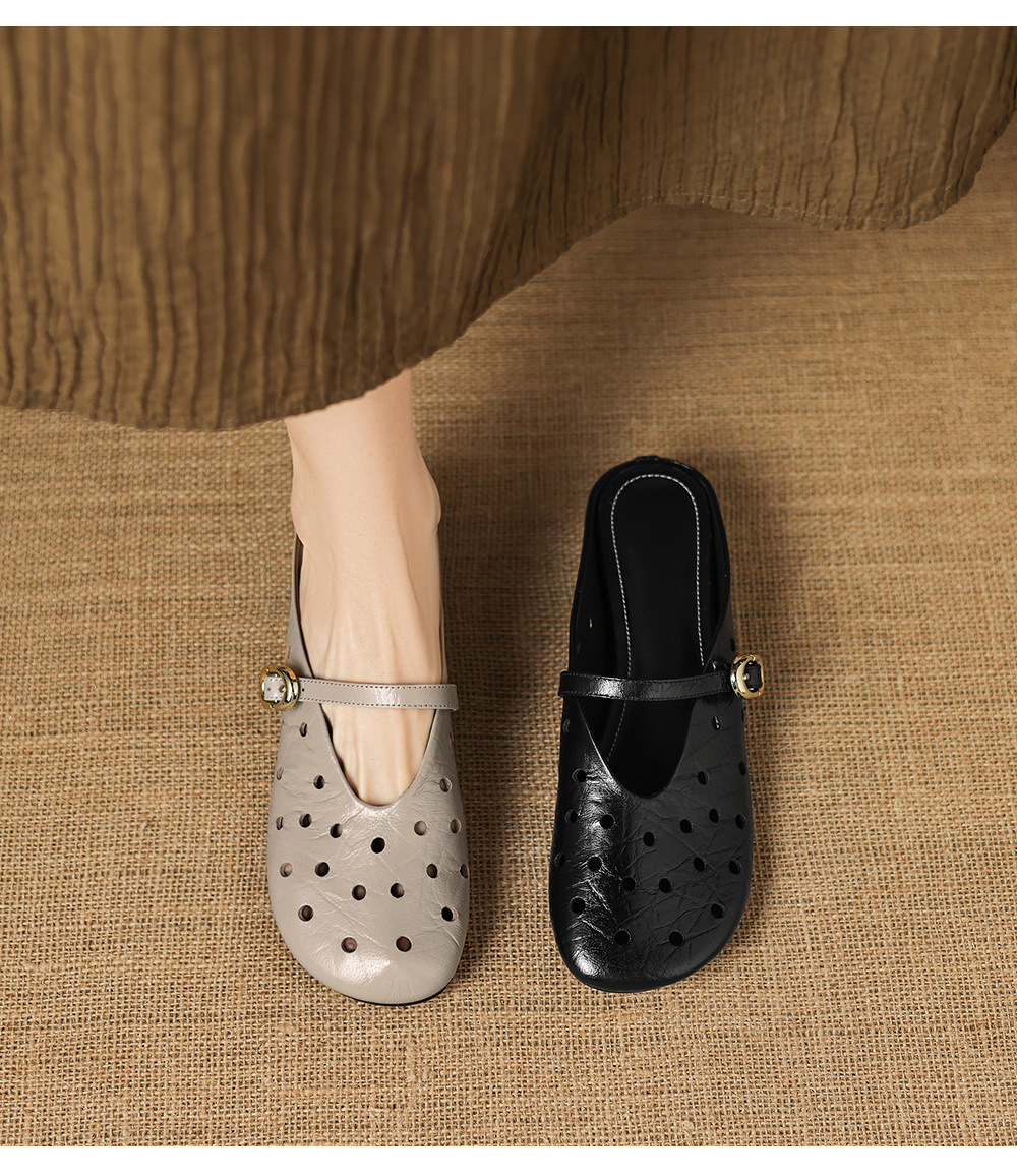 Sandal nữ da dê đục lỗ mũi trùm quai ngang hở gót — đen chi tiết 3
