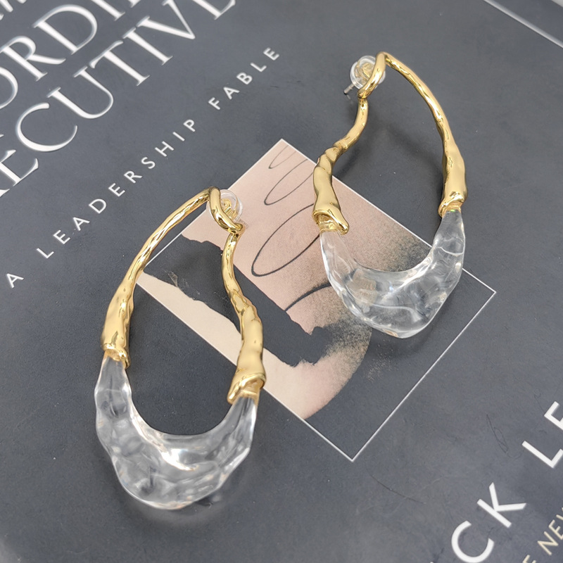 Exaggerated Designer Earrings Vintage Style Gold Plated Silver Pin_voghion.com