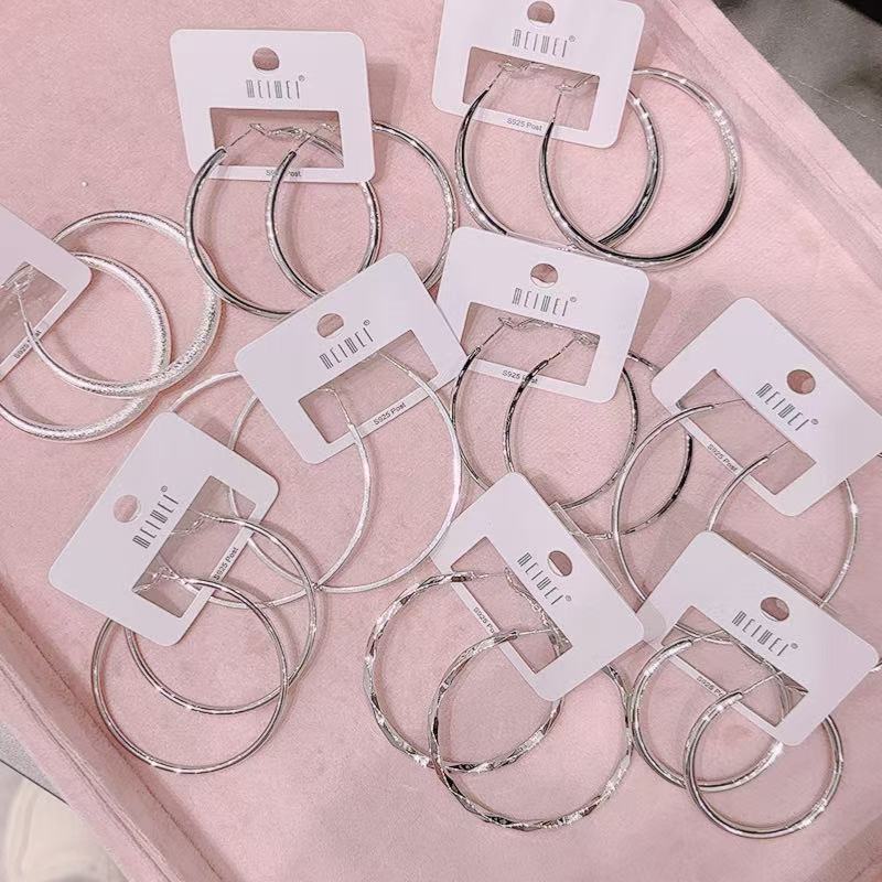 Meiwei Metal Minimalist Style Earrings Glossy Geometric Large Hoop Earrings 925 Silver Needle Studs Ins Popular Style