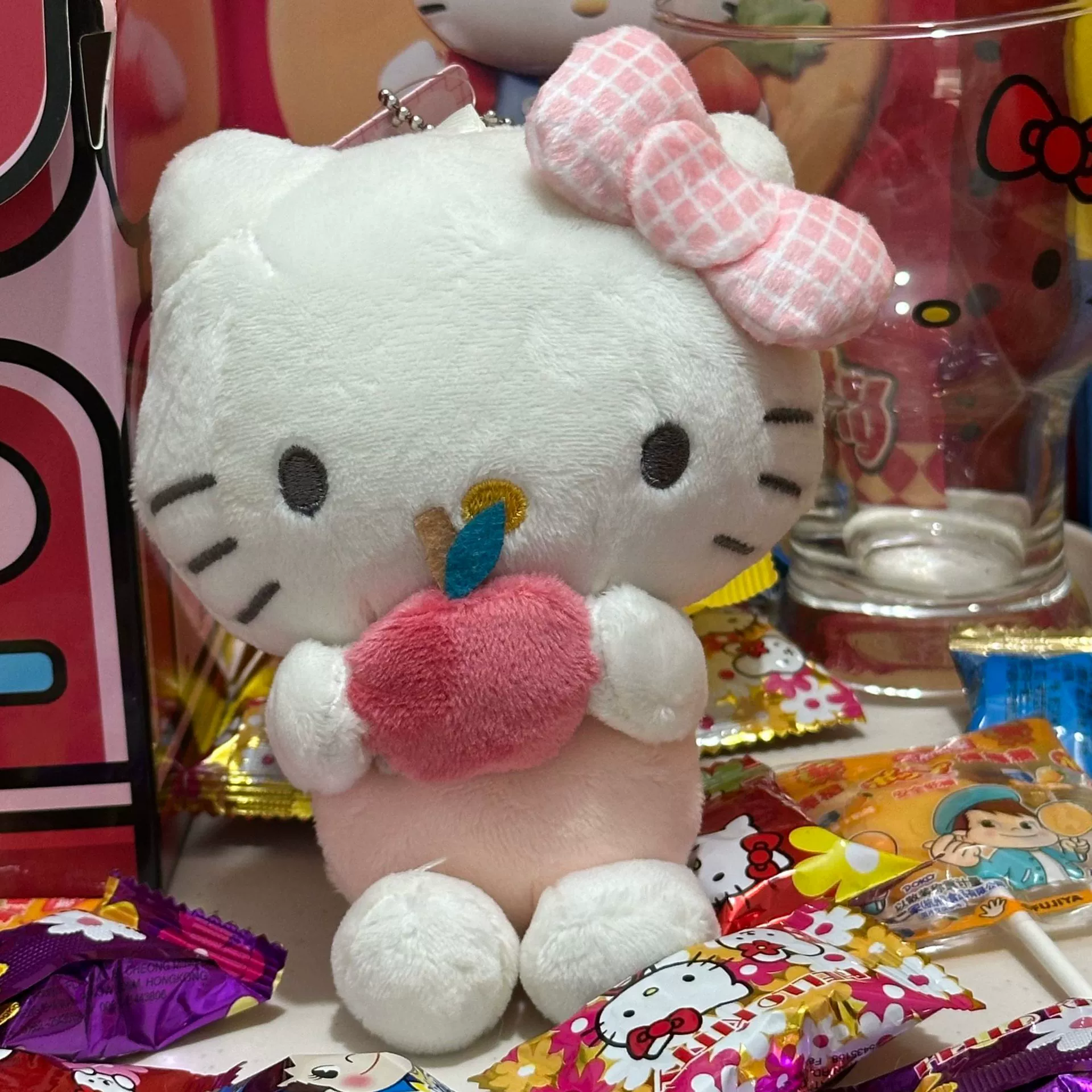 Плюшевый брелок-подвеска Hello Kitty, милый кукольный брелок для сумки, 11 см, легкий и прочный