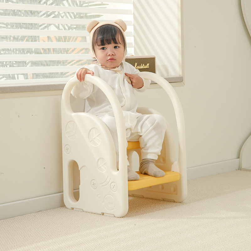 Muebles de plástico grueso personalizados antideslizantes 1 - 3 años de edad bebés lavarse las manos taburetes de paso para niños pies taburetes de lavabo image 5