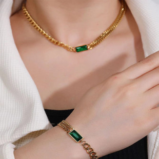 ins�r��ͨ���ϰྫӢ�����b �{�G��ʯ ���s���