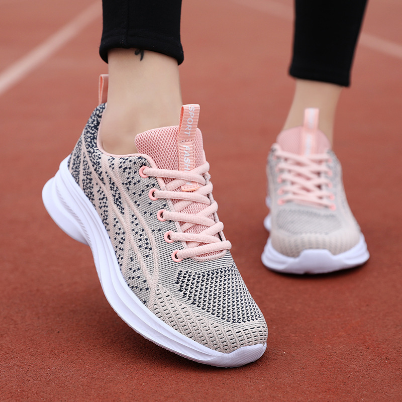 Breathable Flyknit Mesh Women's Shoes Trendy Versatile 2022 Spring New Lightweight Running Shoes Casual Sports Shoes for Women