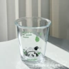 Dig dwarf panda dug bamboo shoots