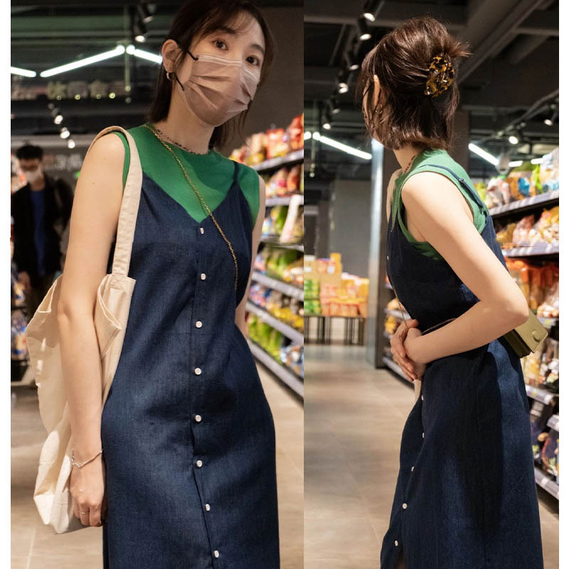 Elegant blue denim retro dress