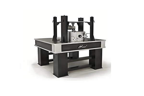 高低温真空探针台