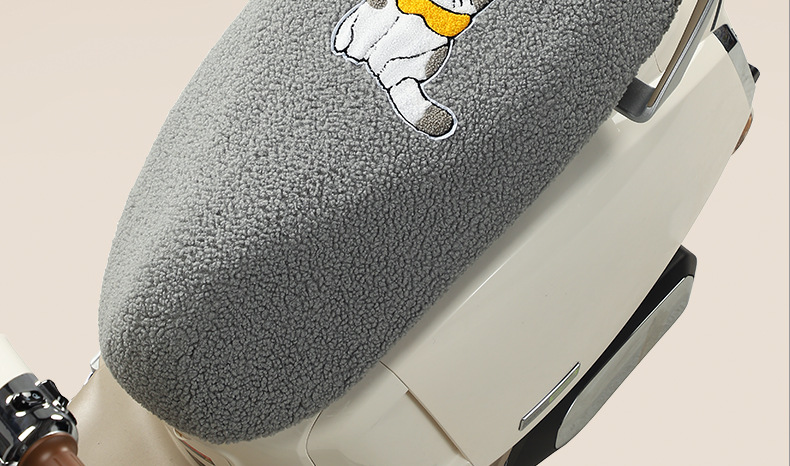 Suitable for Electric Vehicle Seat Cushion Cover, Thick Plush Autumn and Winter Warm and Comfortable Shock-Absorbing Cute High-Value Seat Cushion