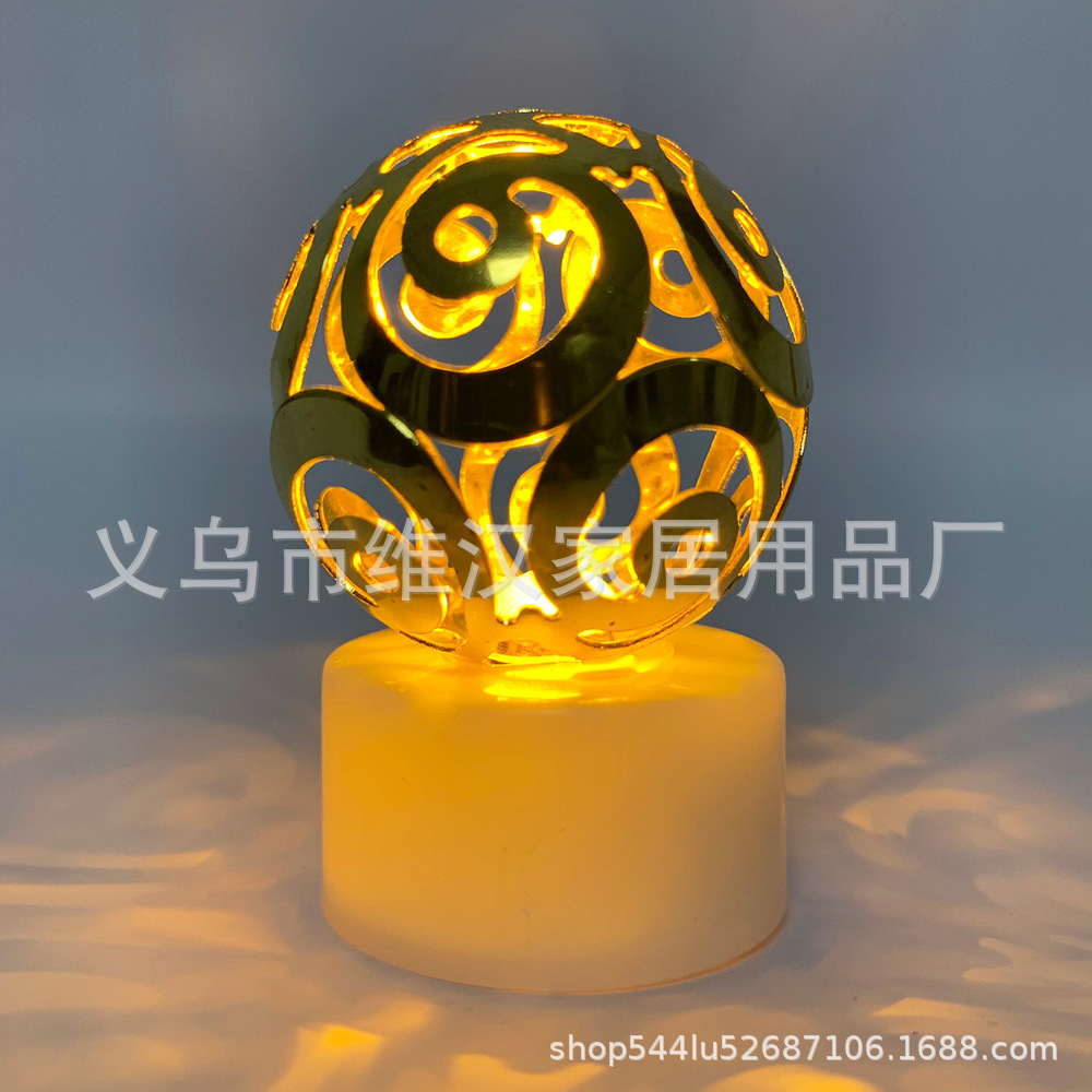 Transfronterizo Oriente Medio malla de alambre hueca dorada lámpara de vela electrónica de hierro forjado lámpara de noche LED decoración de escritorio iluminación