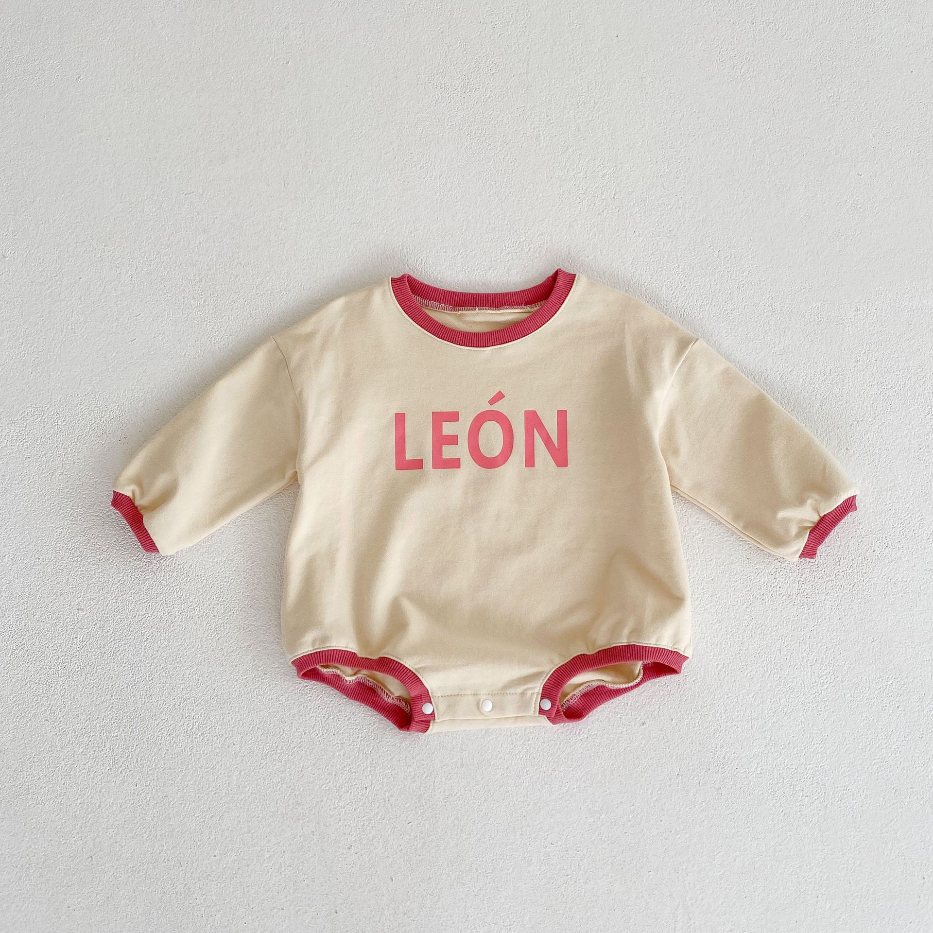 Collezione autunno 2024: maglietta a maniche lunghe con lettere stampate per neonati e bambini piccoli, pantaloni con toppa con faccina sorridente,_voghion.com