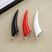 �ڰ�����ʽħ����߅���Q���^�l�f�}�����b��ͨ��ɫ�^�l����l�A