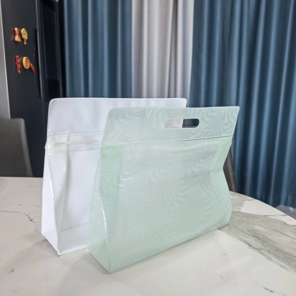 White + matcha green 2 pieces