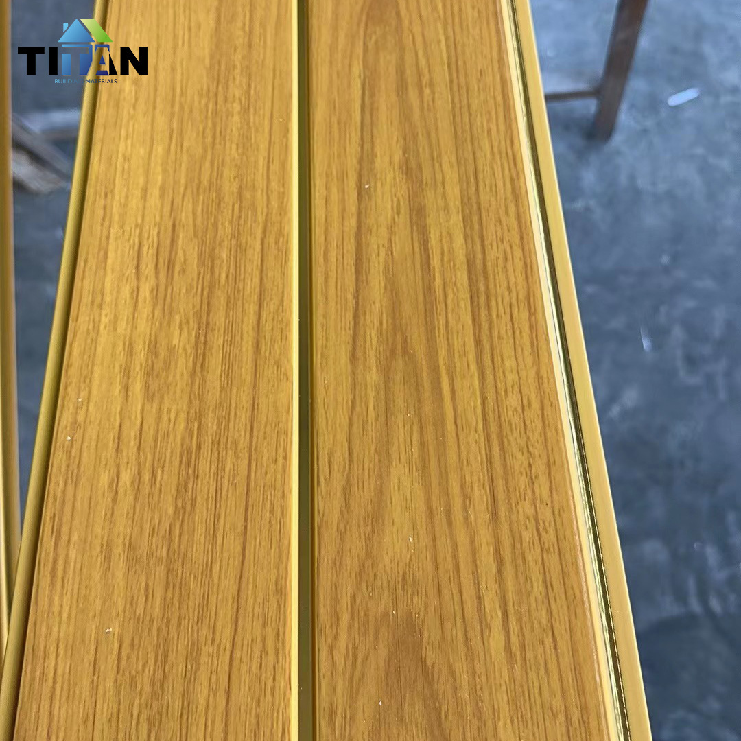 Placa de refuerzo de techo de pvc Placa de techo Cocina y baño Sala de estar Balcón Tablero decorativo Tablero laminado Tablero de refuerzo de techo largo al por mayor