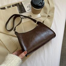 高级感复古小包包法式女2023新款潮百搭腋下法包斜挎包批发独代发