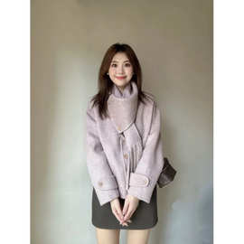 新款时尚羊毛大衣女短款2025秋冬新款高级设计感夹棉羊绒围巾领