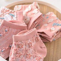 Rustic vintage pink socks for girls, short socks with an Instagram-style versatile design, thin summer socks with a youthful heart, floral solid color socks