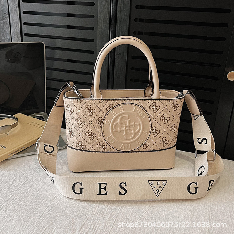 小众设计3D字母托特包包女2025跨境盖家新款通勤手提斜挎包bags|undefined