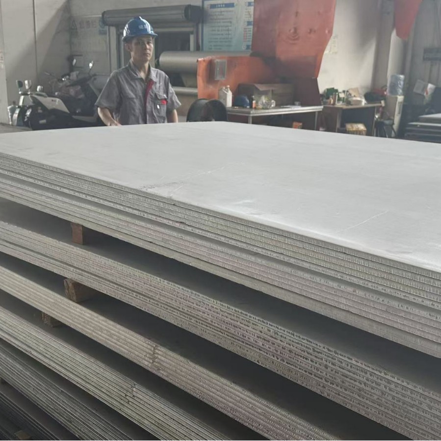 太钢热轧不锈钢板310S/304/321/316不锈钢油磨抗指纹拉丝激光切割