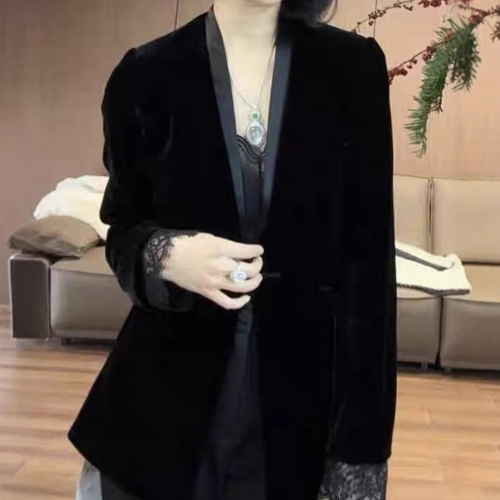 气质女神爆款西装真丝丝绒领口拼接醋酸袖口拼蕾丝➕提花里布外套|undefined
