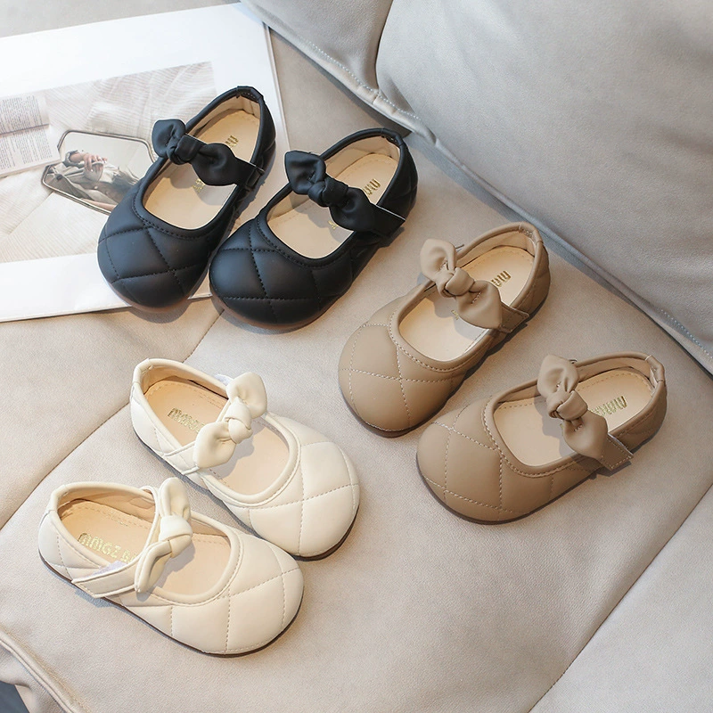Корейская минималистская кожаная обувь для девочек 2024 весна и осень новая мягкая подошва кроссовки принцессы Мэри Джейн одиночные танцевальные туфли
