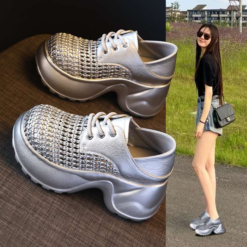 Giày sneaker nữ đế dày lưới thoáng khí, kiểu hai mang — Màu đen