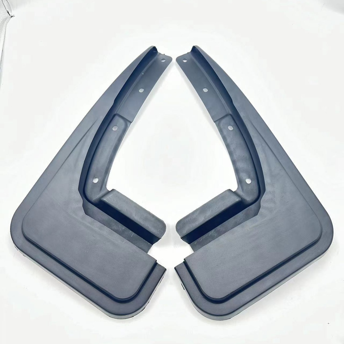 Aplicable Ford Lone Ranger Maverick para automóviles neumáticos para el comercio exterior suministro de ventas transfronterizas un agente