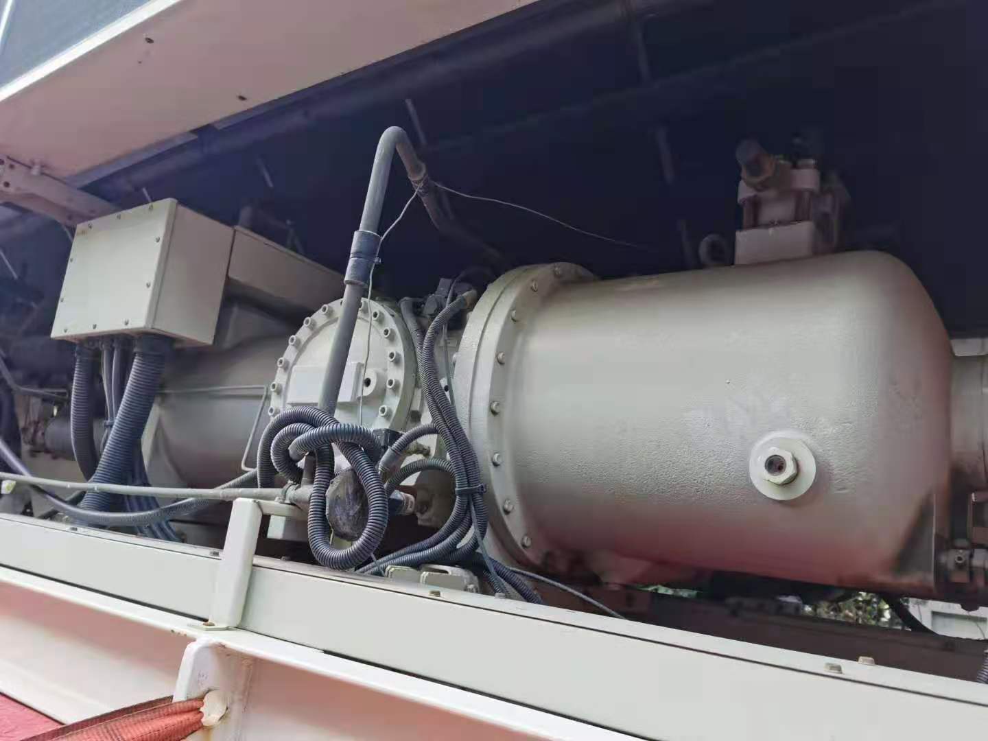 麦克维尔螺杆式风冷热泵冷水机MHS2602FST4-FEA/957kw