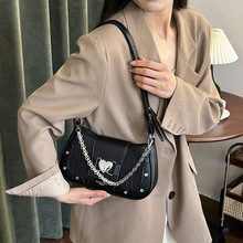 �羳�ٴ���Ů�LС��Ҹ�°�2025�¿�ʯ�^�y�߼��|��朗l�μ�б���