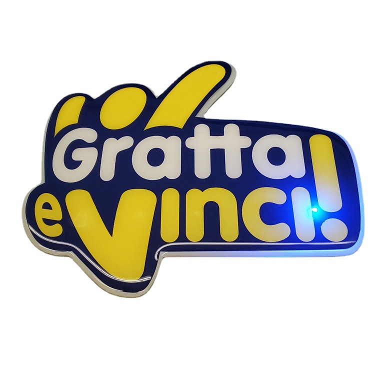 Suministro cuadrado estrella de cinco puntas resina flash insignia acrílico LED insignia luminosa luz intermitente insignia de publicidad empresarial