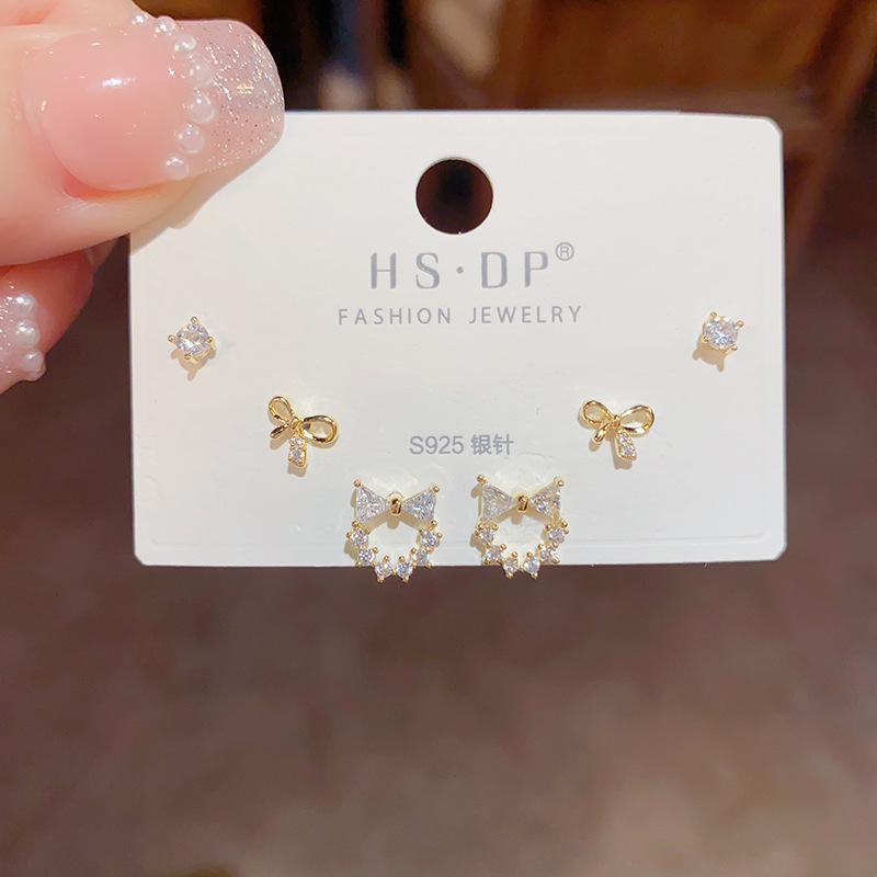 Holiday, Daily Occasion 1 Set Simple Style Classic Style Bow Knot Plating Copper 14K Gold Plated Ear Studs