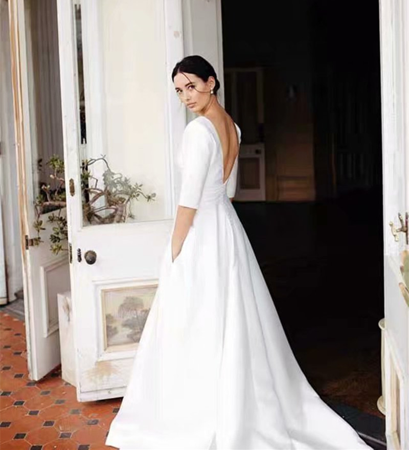 Comercio exterior europeo y americano Amazon AliExpress deseo nuevo vestido de novia sexy profundo escote en V backless satén simple personalizable