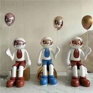 �W�t�Ú�������̫����KAWS���е��ܿ�ͨ�ܴ�[���Ƶ���ÿ͏d�b�