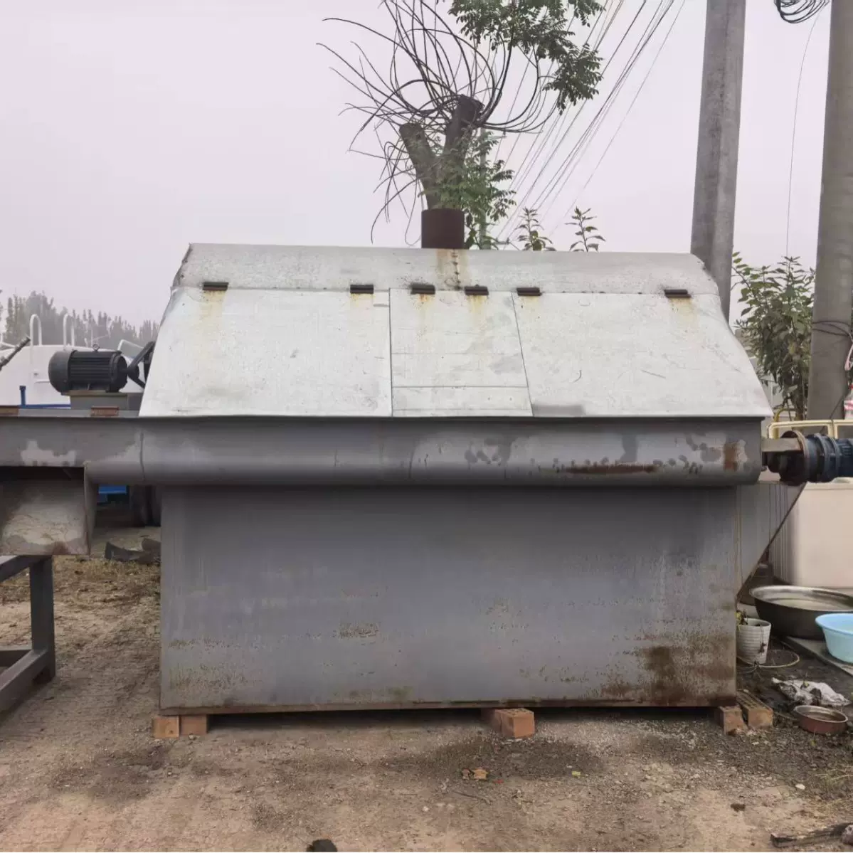 客定2吨炼油锅40破碎机二手140型瓦片机47000元含运费不含票