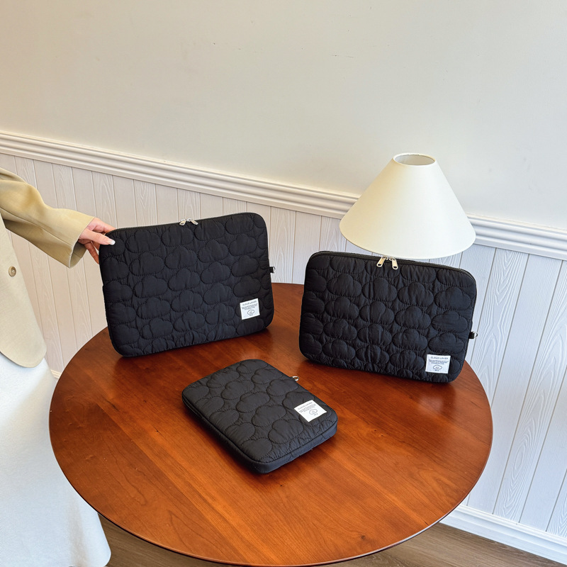 跨境新款可爱云朵刺绣ipad平板电脑包ins11/13/15寸笔记本收纳包