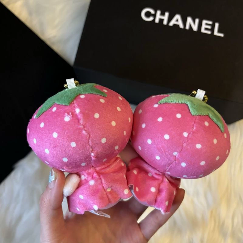 Hello kitty, клубника, милая кукла, подвеска бренда, брелок для учащихся начальной школы, новая коллекция