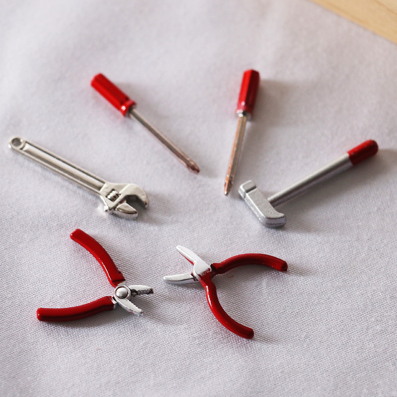 Dollhouse娃娃屋迷你锤子活动扳手工具 微缩维修模型场景摄影道具