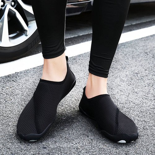 Indoor fitness shoes for men and women, deadlift shoes, slip-resistant weightlifting shoes, shock-absorbing treadmill shoes, exercise squat comprehensive training shoes